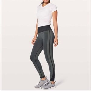 Brand new Lululemon Ready to Run Tight w/tags